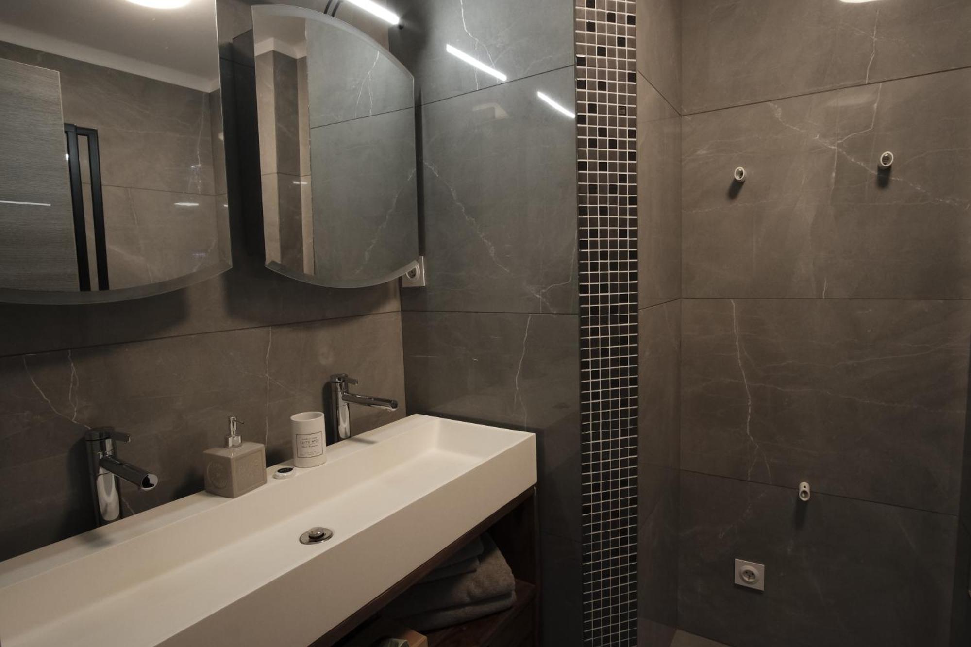 Charming Ac 2-Bedroom Apartment Antibes City Center Family, Couples Friendly Экстерьер фото